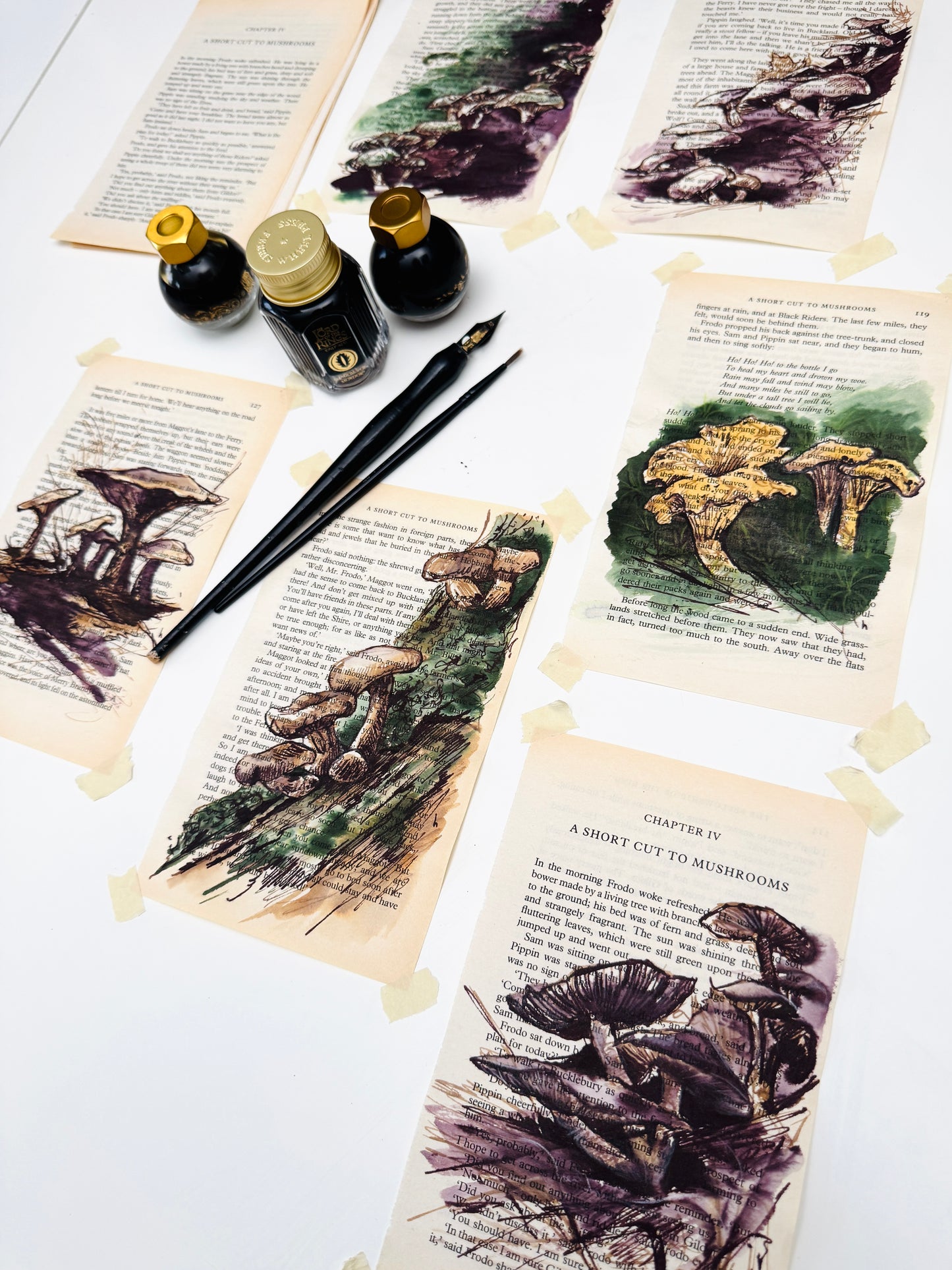 Hobbity Bookish Studies : Mushrooms, study in ink on p125 v2