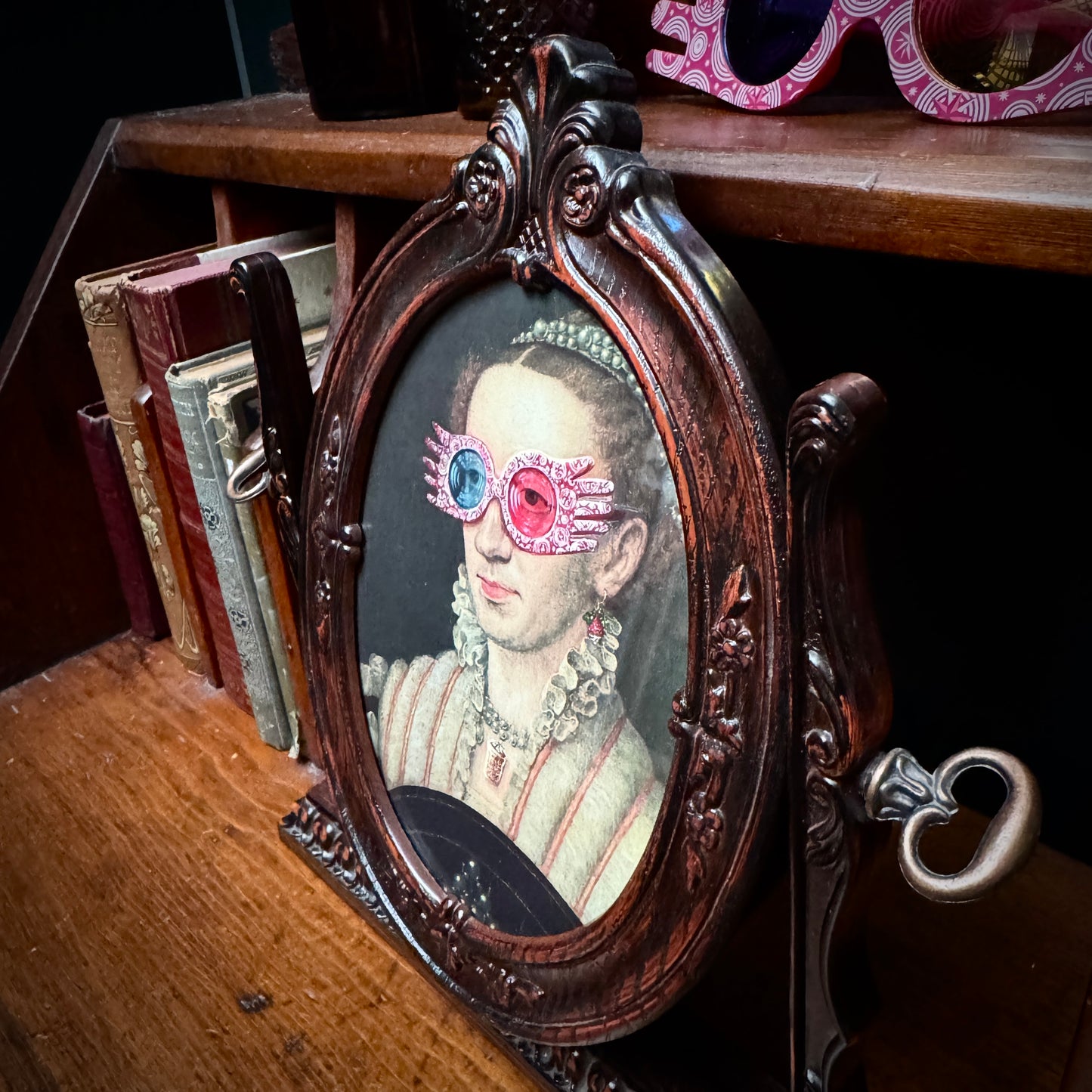 Luna c1780 - PRINT in vintage frame