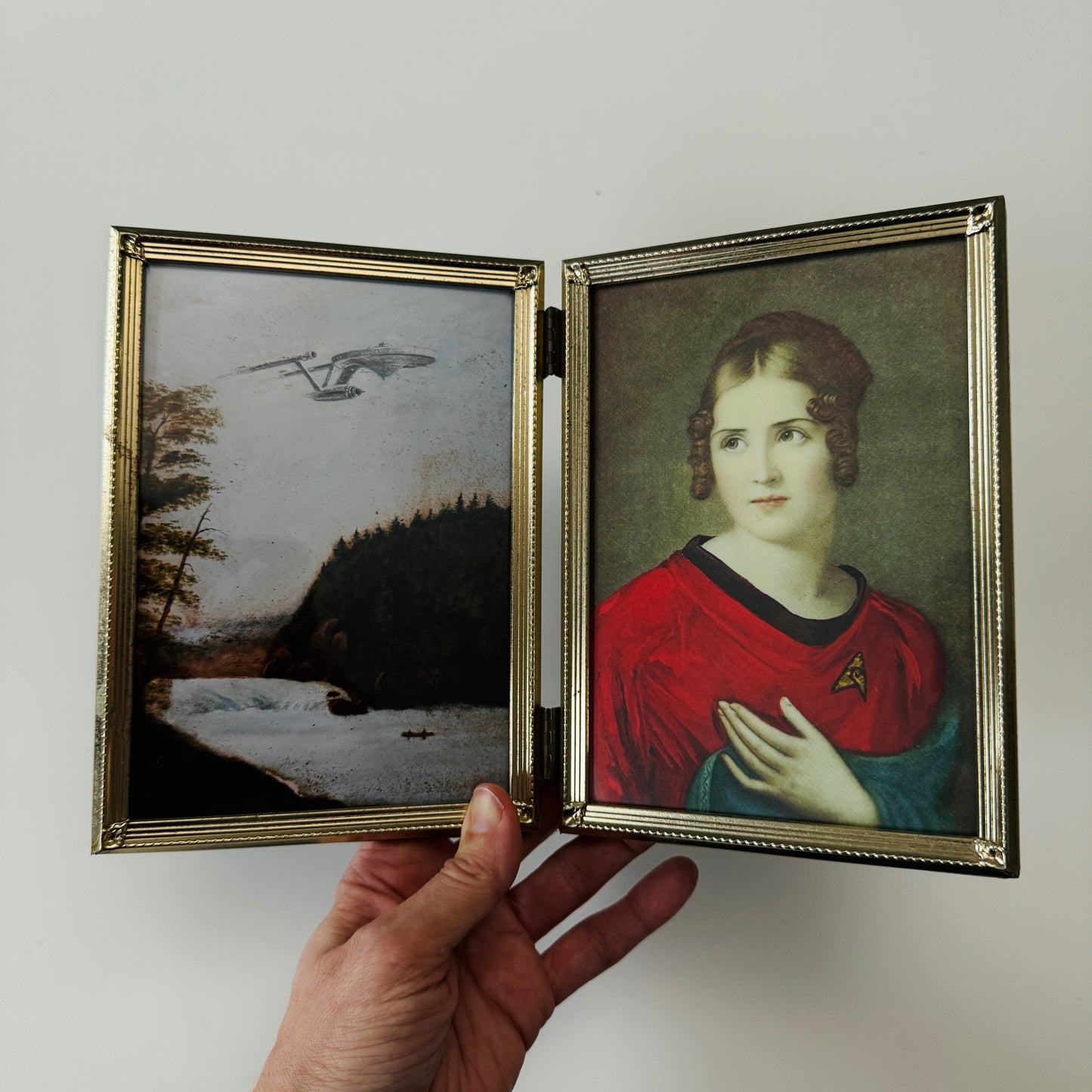 Boldly Go & Red Shirt Ensign Bonaparte - PRINT 5x7 in Reclaimed Folding Portrait Frame, brass