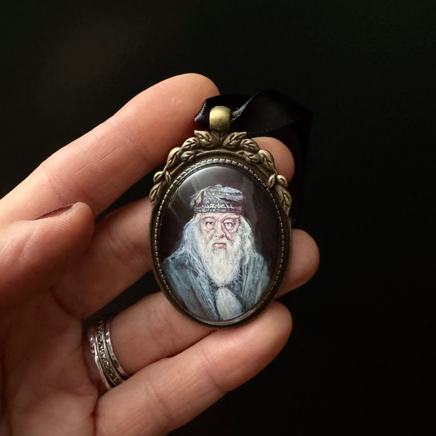 Magical Miniatures - ORNAMENTS The Headmaster