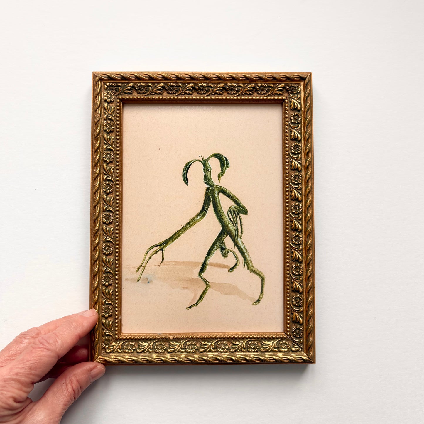 Muggle sketchbook : Study No.6 Clingy Leaf Creature PRINT 5x7 gold frame